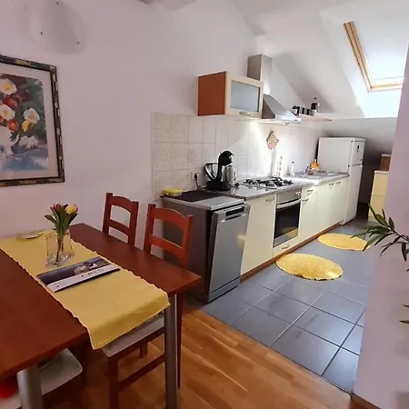 Bella Apartment